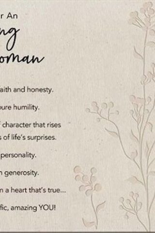 785525320856 Amazing Woman Mini Cutting Board